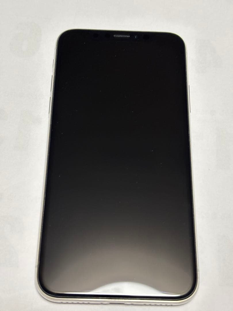 Apple iPhone X 64GB シルバーバッテリー78%