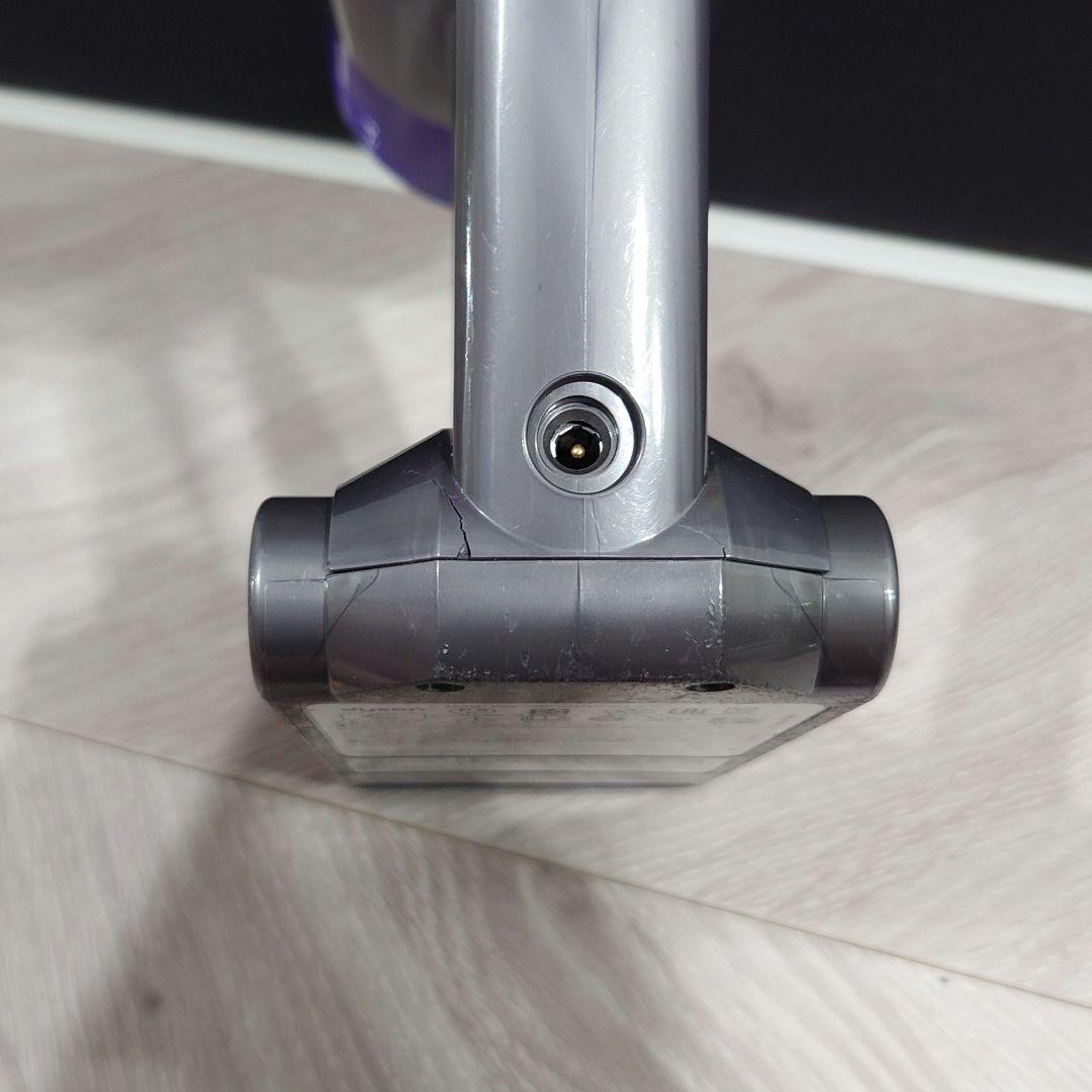 ⑪ダイソン dyson V10 SV12 本体のみ エコモード48分