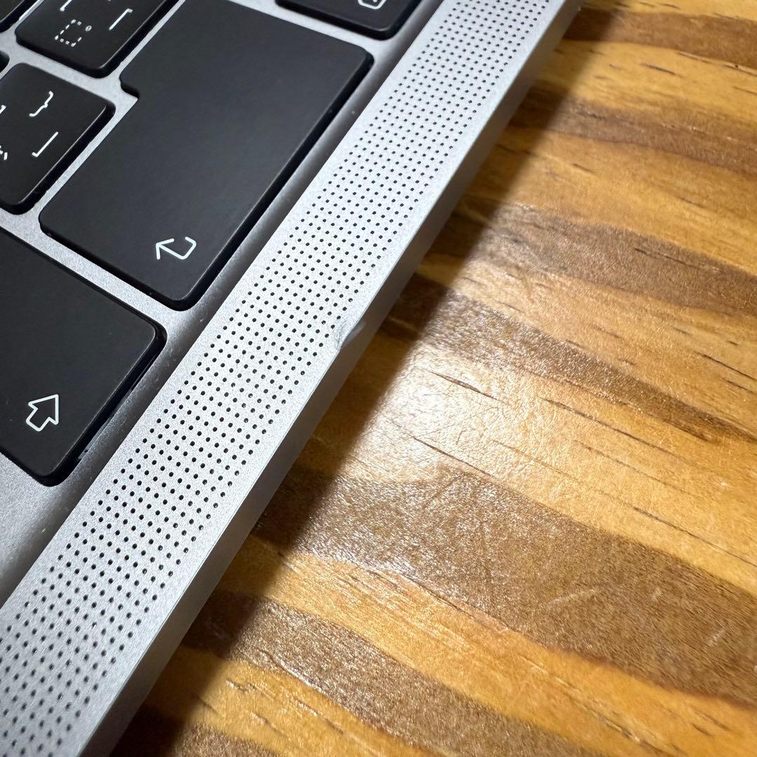 MacBook Pro 13インチ Apple M1 256GB メモリ8GB