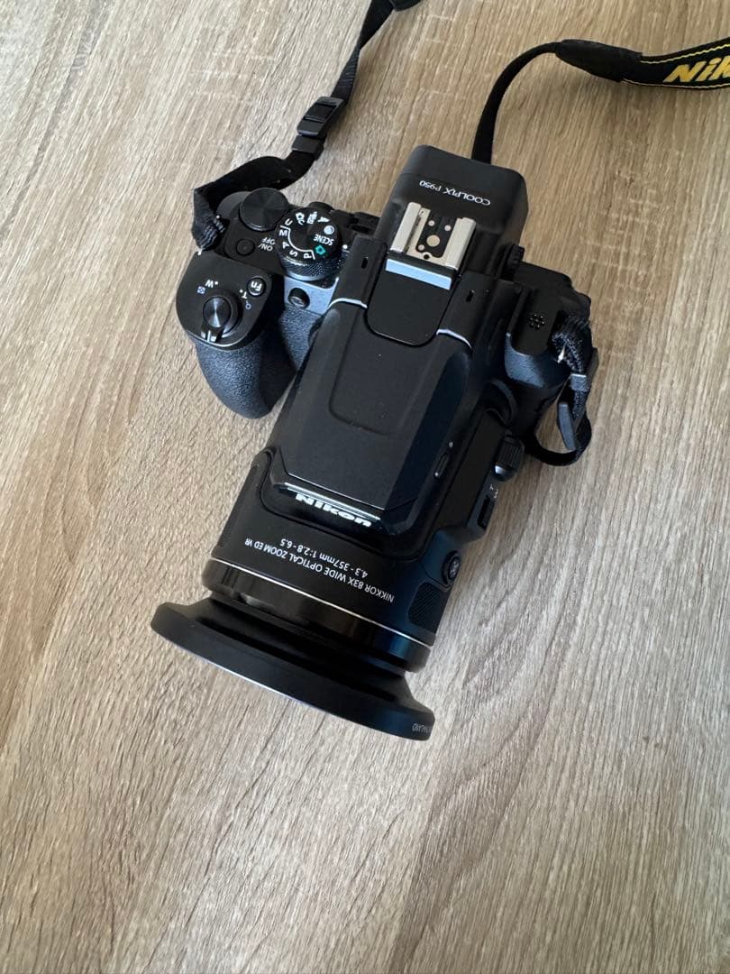 デジタルカメラ Nikon coolpix p950