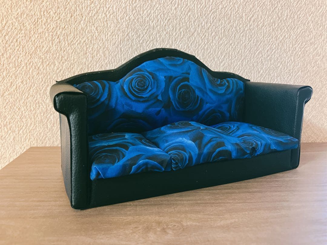 青薔薇　ドール家具　ミニチュアソファー