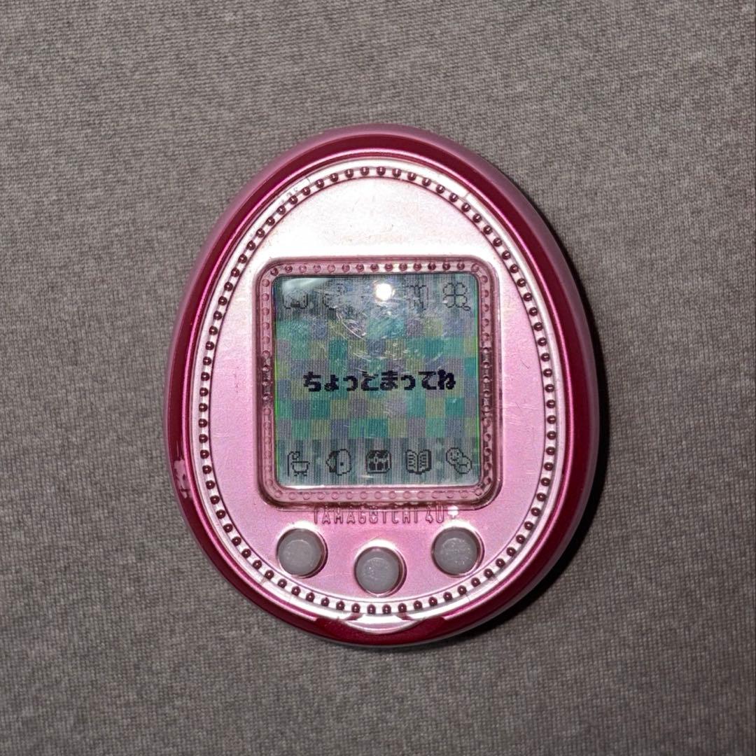 たまごっち4U+ ベビーピンク　動作確認済み