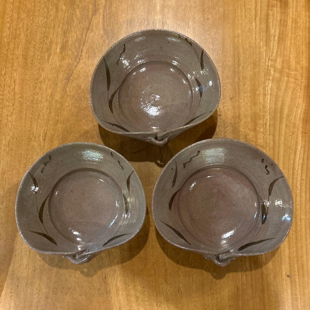 唐津焼　絵唐津蛤形向付　三枚