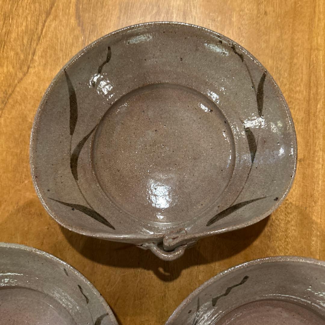 唐津焼　絵唐津蛤形向付　三枚