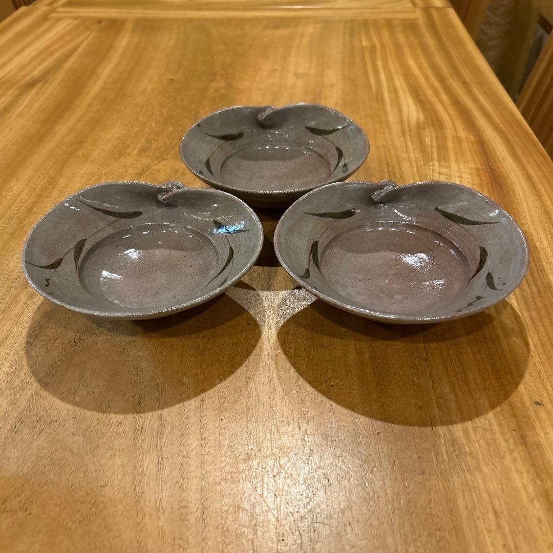 唐津焼　絵唐津蛤形向付　三枚