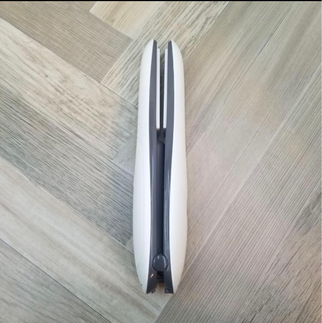 KOIZUMI コイズミ　KHS-8620　コードレスストレートアイロン