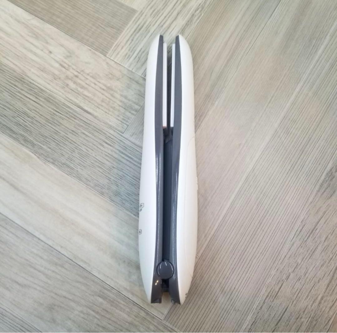 KOIZUMI コイズミ　KHS-8620　コードレスストレートアイロン