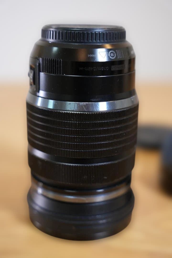 OLYMPUS 12-100mm F4 IS PRO レンズ