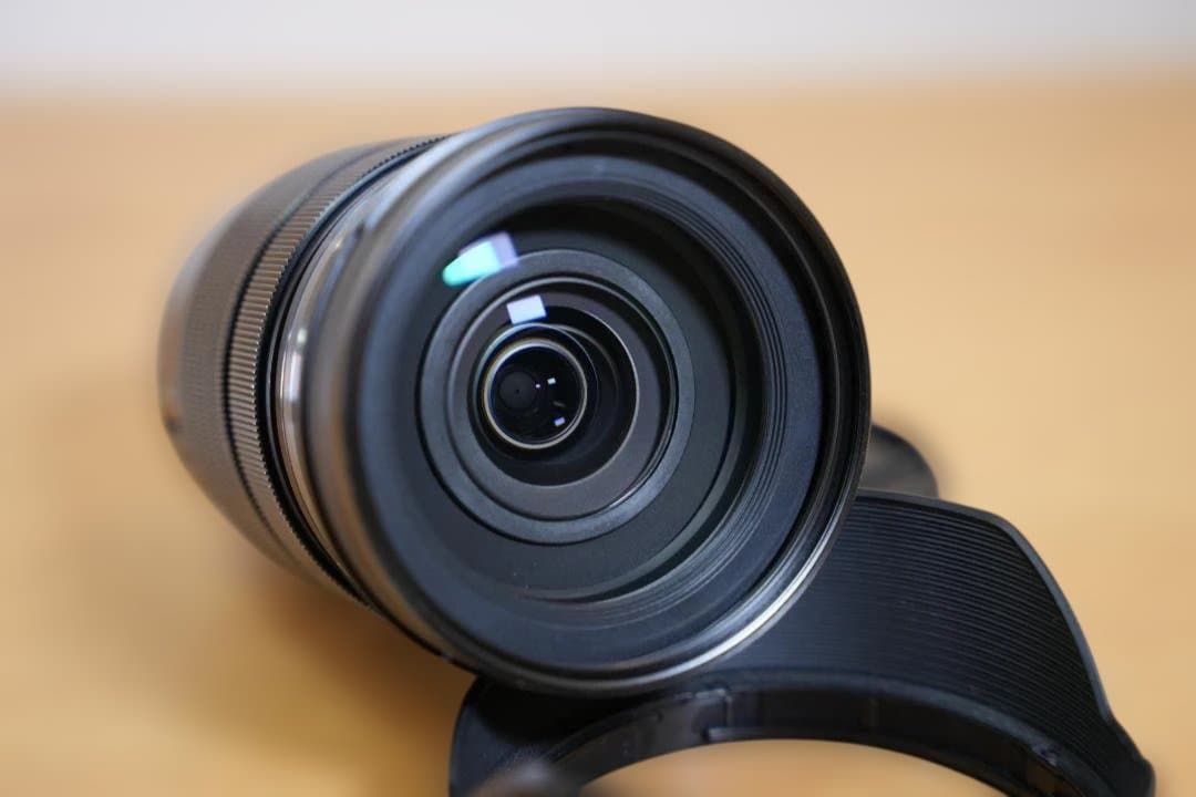 OLYMPUS 12-100mm F4 IS PRO レンズ