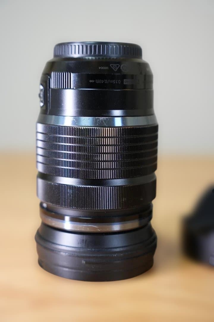 OLYMPUS 12-100mm F4 IS PRO レンズ