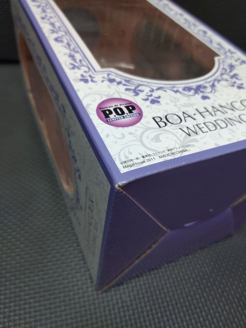 P.O.P ワンピース　ハンコック　ウェディングVer.　フィギュア　メガハウス