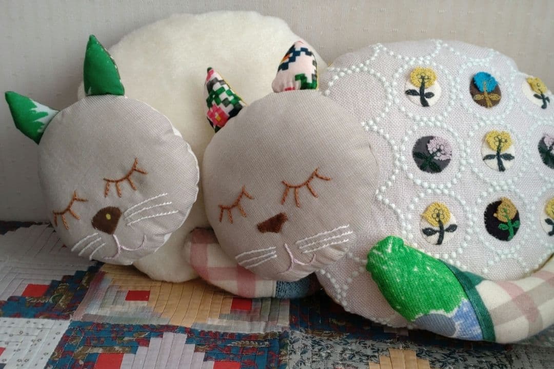 ミナペルホネン・ハンドメイド☆居眠りねこちゃん