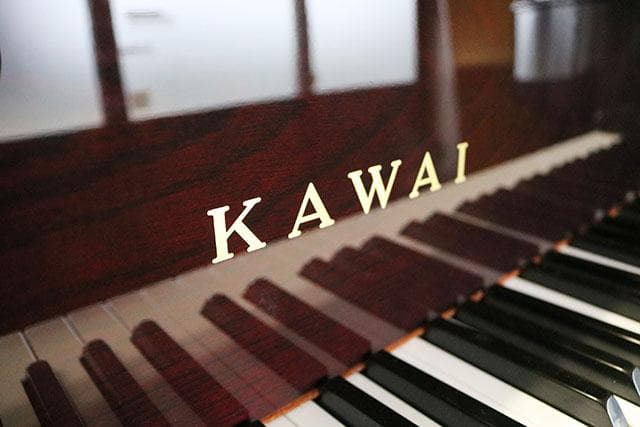 アップライトピアノ【カワイ DS-80B】販売