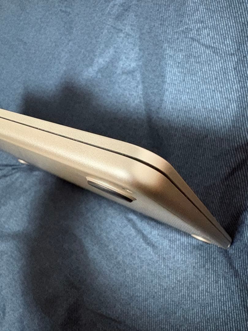 【極美品】MacBook Air 15インチ M2 16GB 512GB シルバ