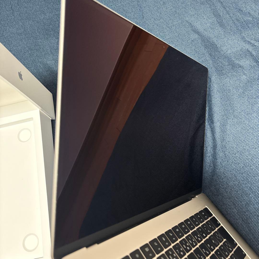 【極美品】MacBook Air 15インチ M2 16GB 512GB シルバ