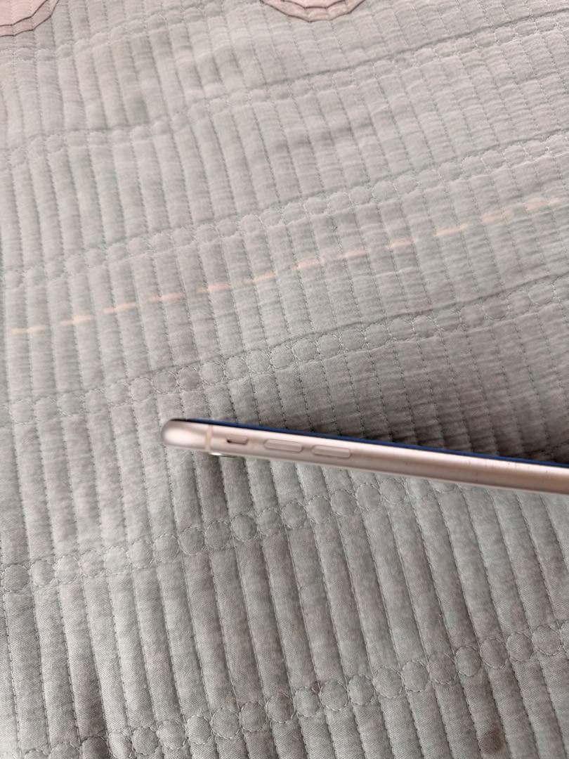 Apple iPhone XR 64GB ホワイト