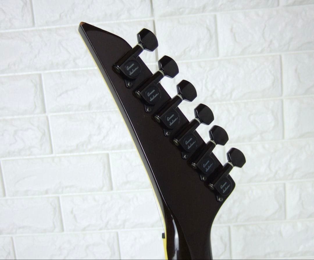 ギター Grover Jackson Randy V EMG85 EMG81