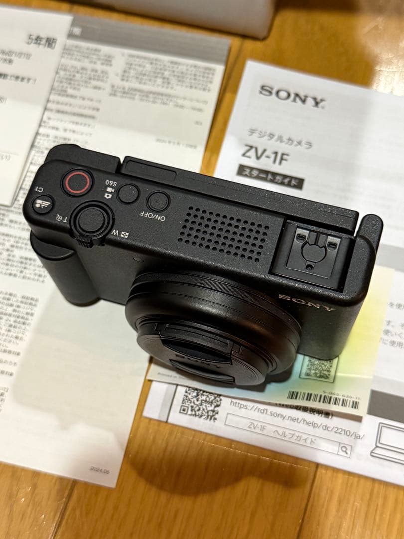 【ほぼ新品】5年保証書付き SONY VLOGCAM ZV-1F