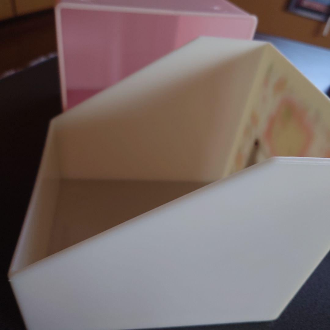 Hello Kitty 花柄収納ボックス2001年人気柄