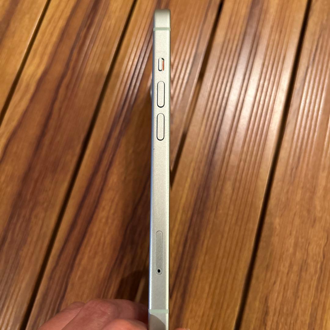 iPhone 15 グリーン 128GB SIMフリー