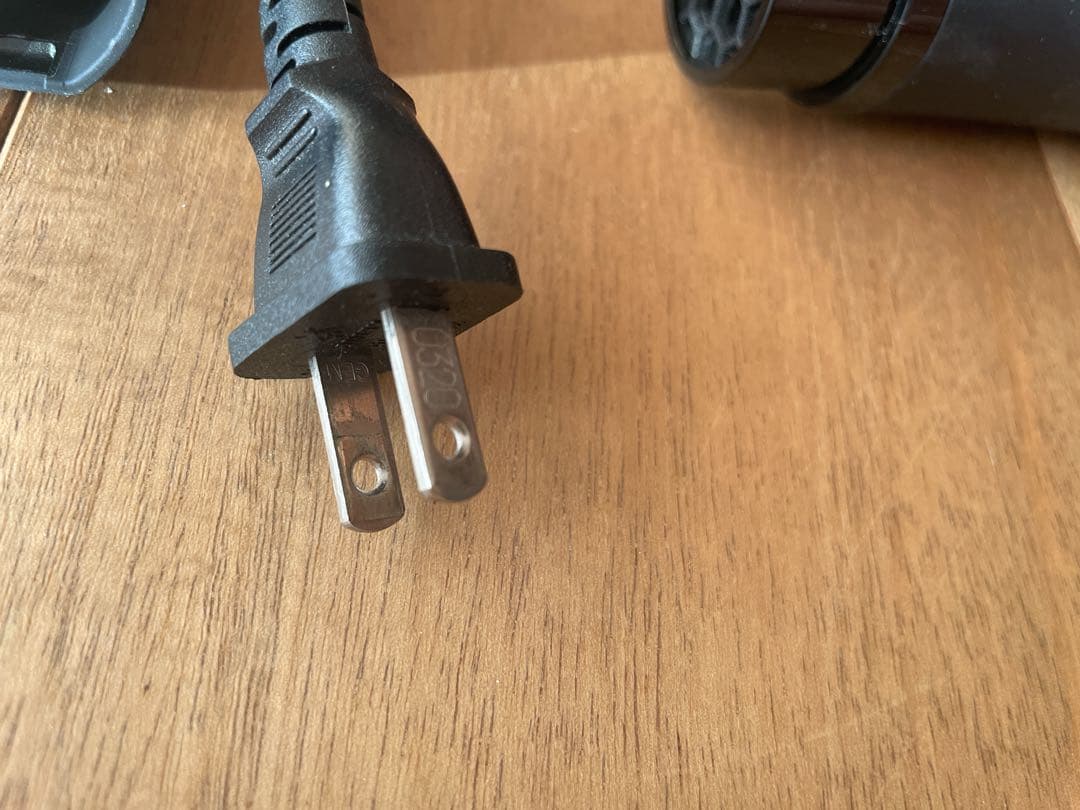 売りつくし！【美品】HOLISTIC CURE BLOW DRYER ブラック