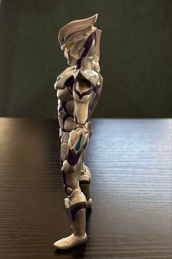 S.H.Figuarts ウルトラマンゼロビヨンドニュージェネレーションスターズ