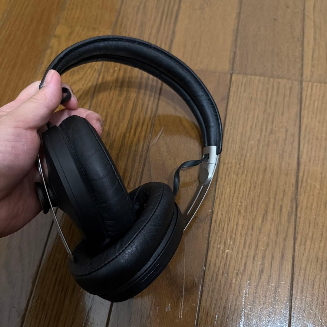 ヘッドホン Sennheiser Momentum 3 Wireless