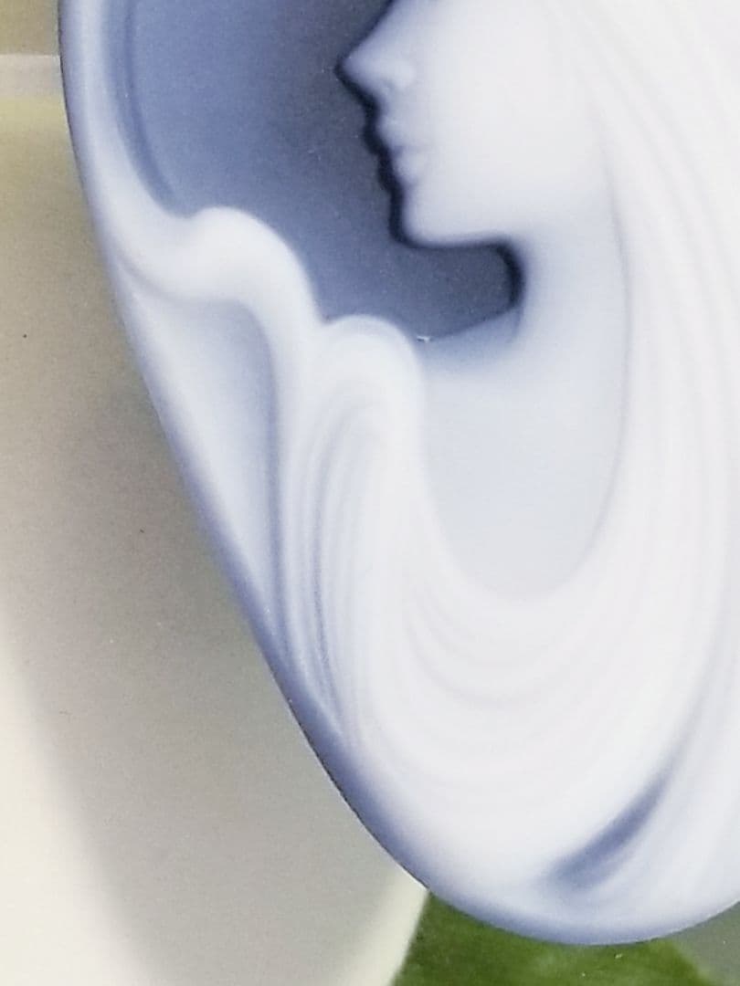 KM-141 サイン有り‼️青瑪瑙カメオルース