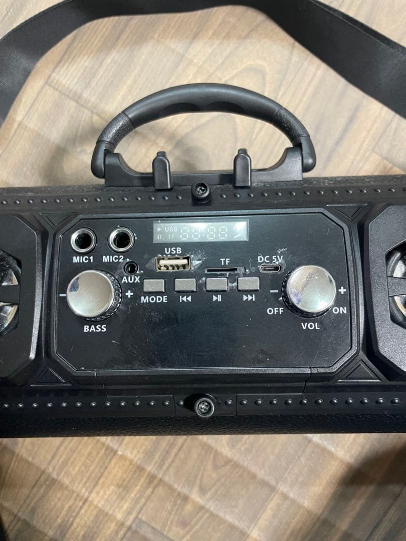 Bluetooth ワイヤレス ポータブル 光るスピーカー