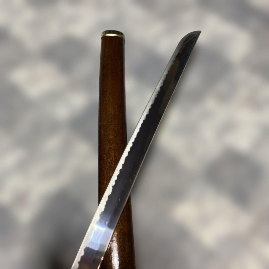 軽量模造刀(刀袋付) 茶柄 透し丸鍔 金口金尻梨地呂鞘