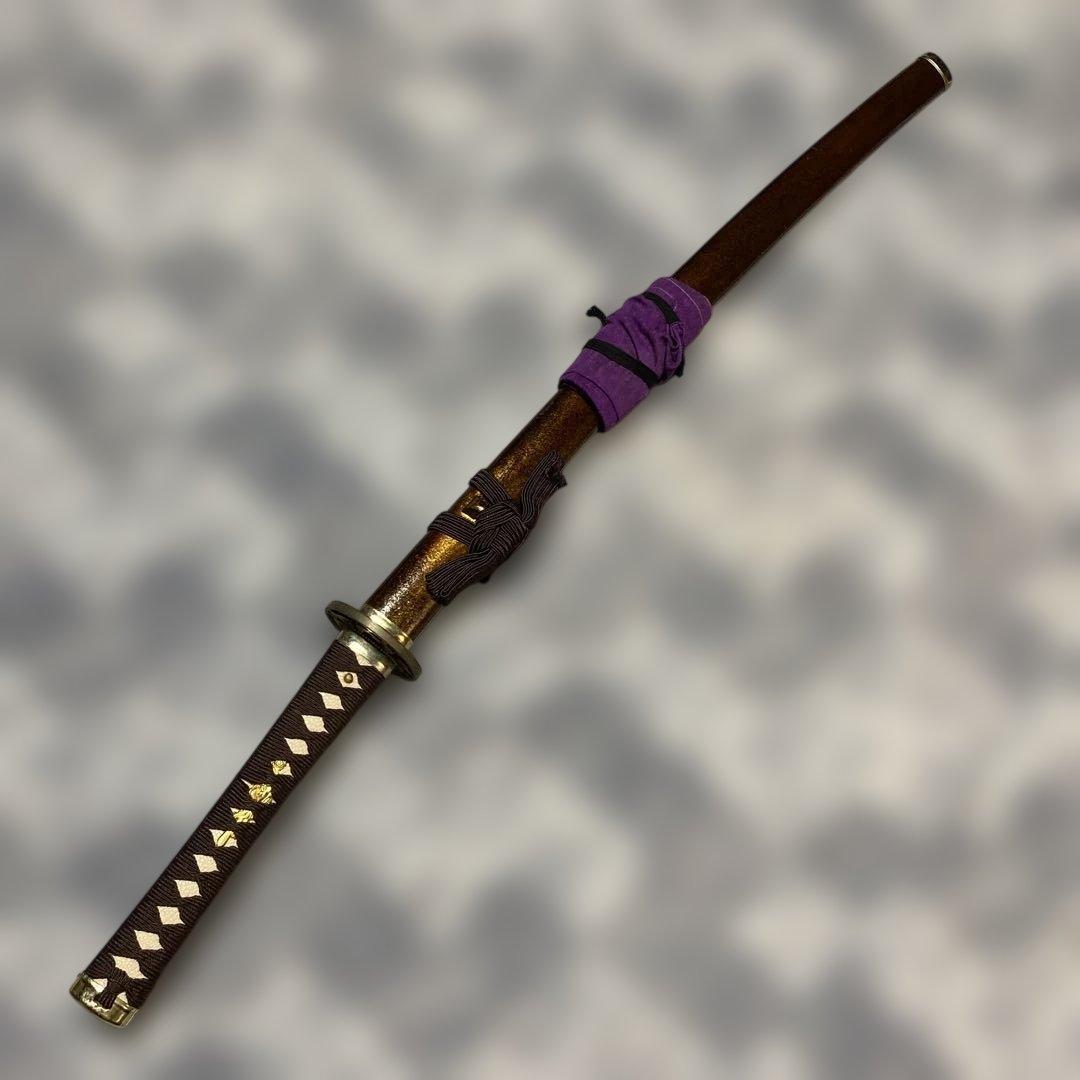 軽量模造刀(刀袋付) 茶柄 透し丸鍔 金口金尻梨地呂鞘