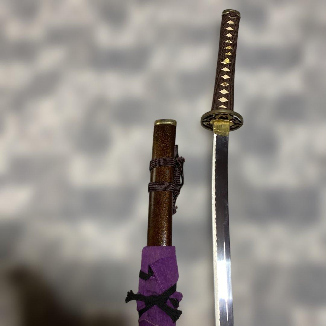 軽量模造刀(刀袋付) 茶柄 透し丸鍔 金口金尻梨地呂鞘