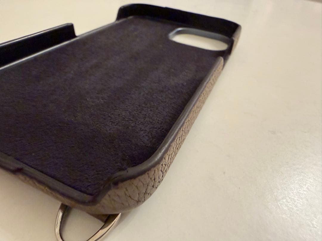 ボナベンチュラiPhone 15 バックカバーケース シュリンクレザー