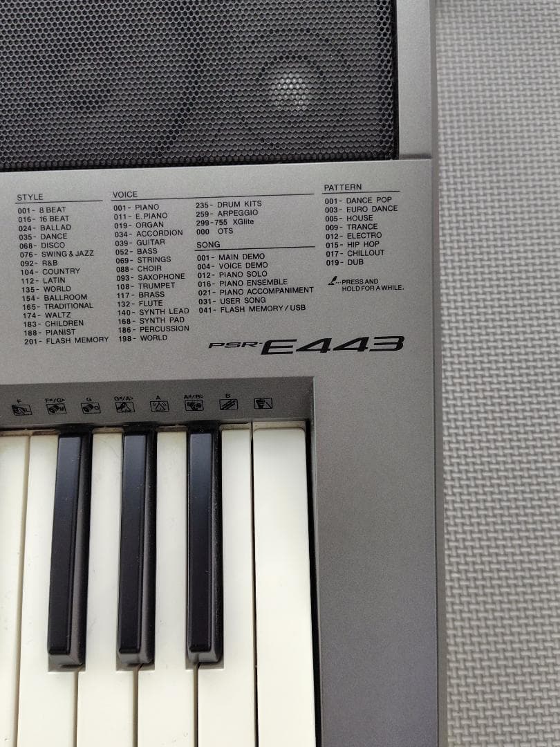 YAMAHA PSR-E443 61鍵盤 電子キーボード