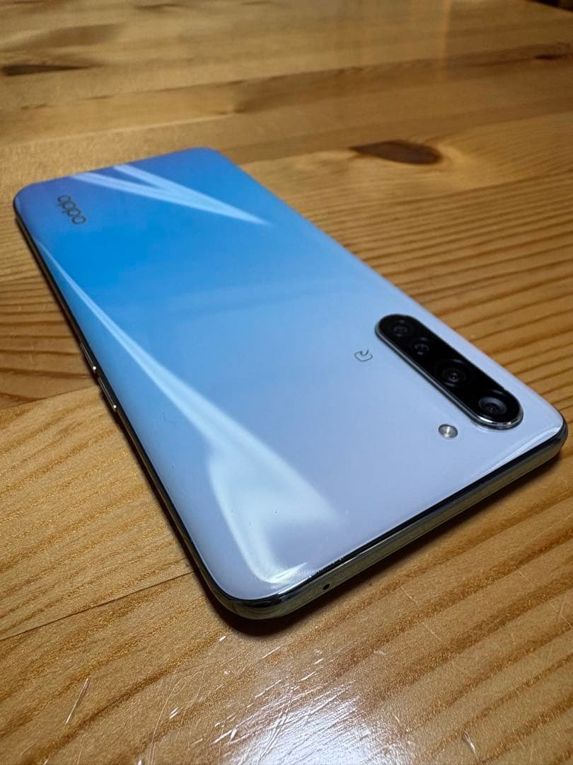 ひで様 OPPO Reno3 A 中古 動作問題なし