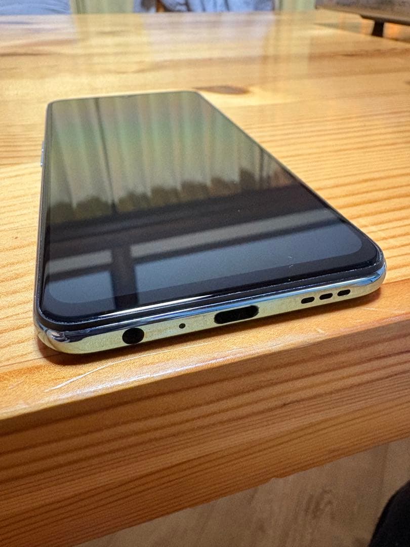 ひで様 OPPO Reno3 A 中古 動作問題なし