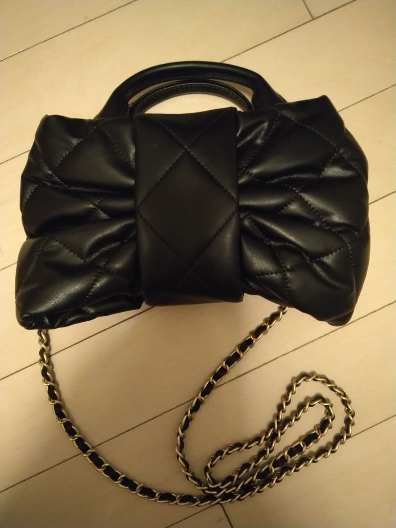 CHANEL シャネル ノベルティ リボン ショルダーバッグ 黒 ブラック