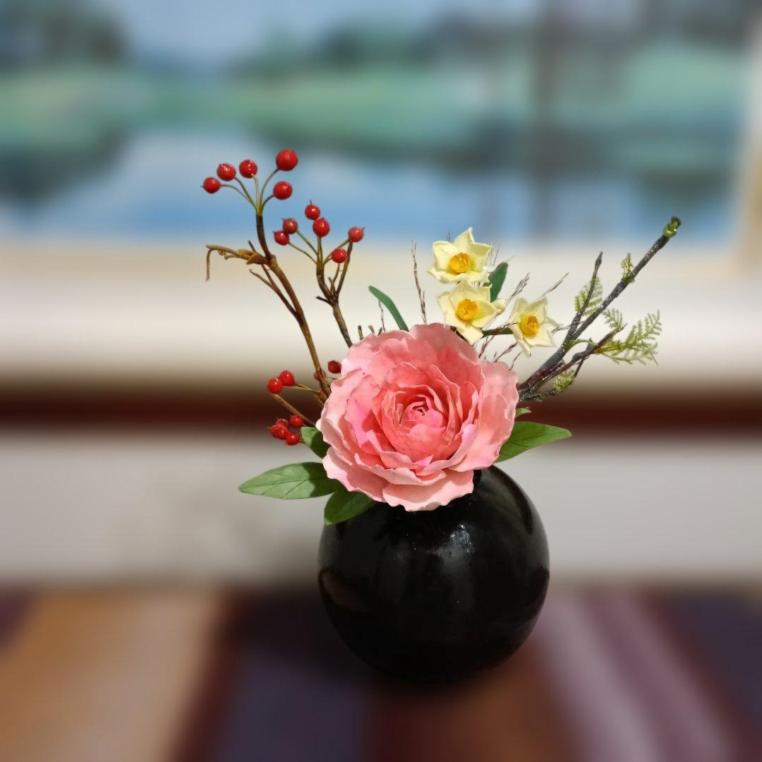 花器付きお正月アレンジメントお正月飾り　クレイフラワー　樹脂粘土