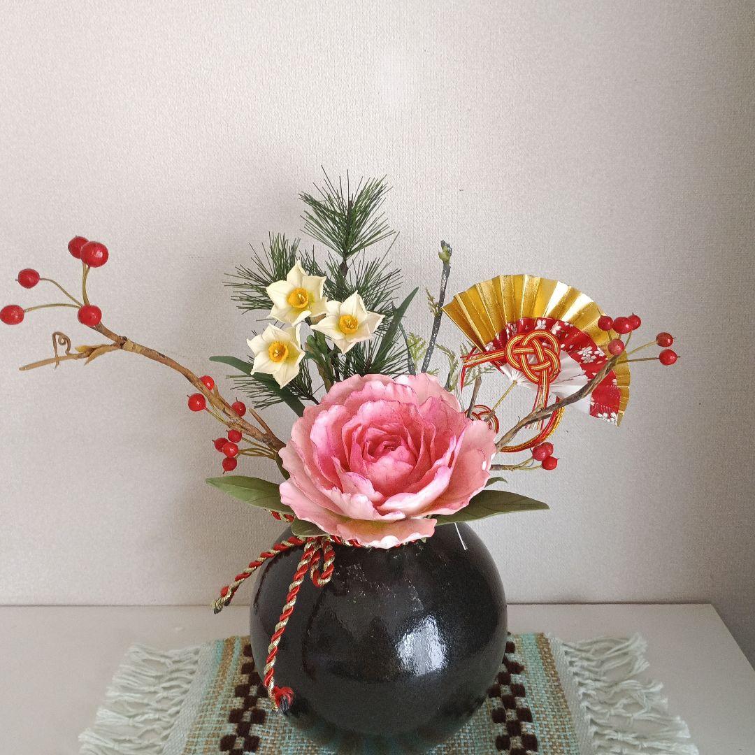 花器付きお正月アレンジメントお正月飾り　クレイフラワー　樹脂粘土