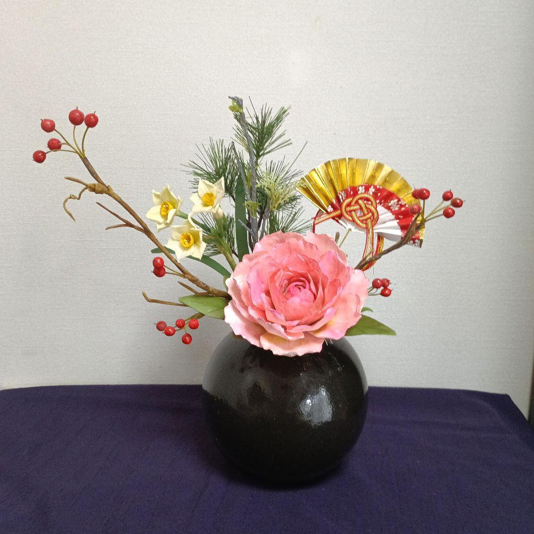 花器付きお正月アレンジメントお正月飾り　クレイフラワー　樹脂粘土