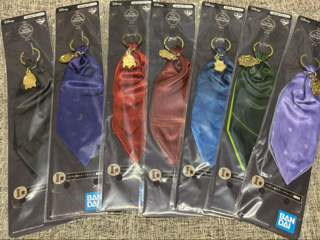 ツイステッドワンダーランド グッズ多数まとめ売り