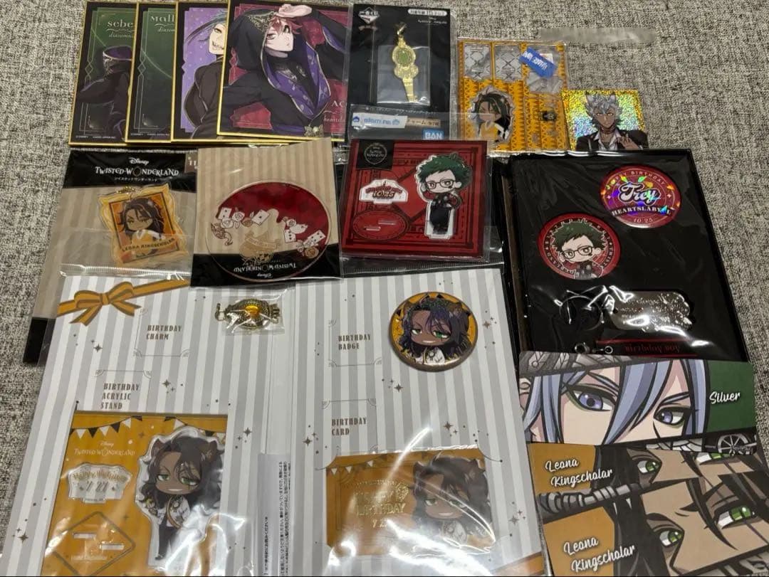 ツイステッドワンダーランド グッズ多数まとめ売り
