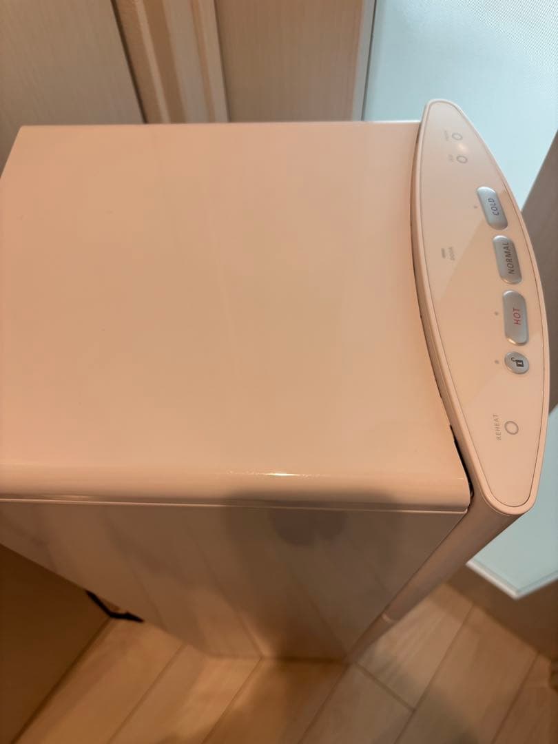 FRECIOUS Slat ウォーターサーバー