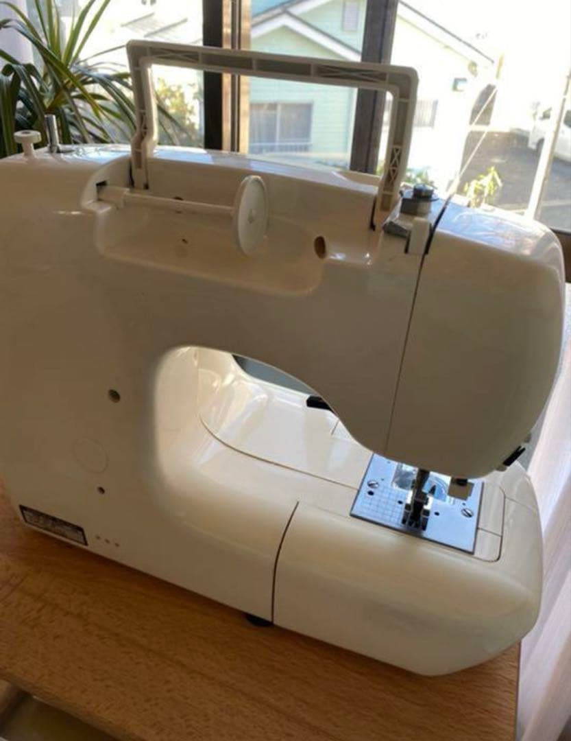 SINGER シンガー T6900 フットコントローラー付き