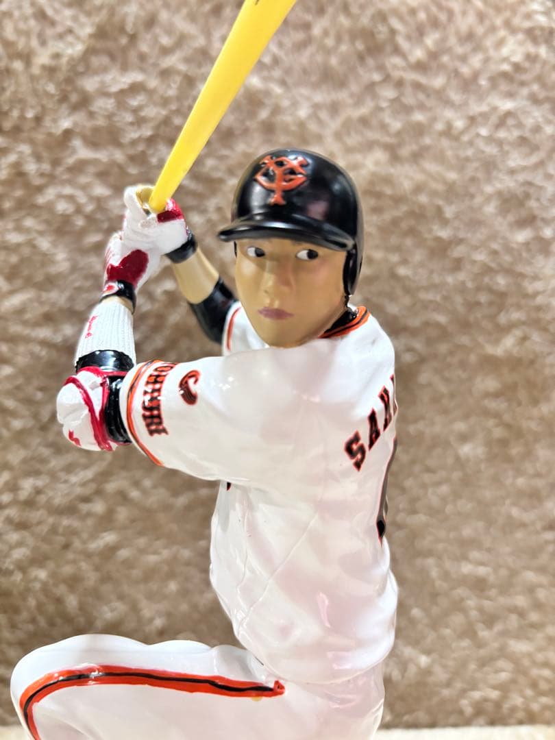 巨人　坂本勇人 バッティングフィギュア