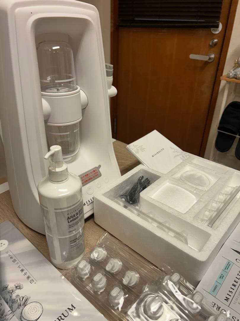 【希少出品】 MISIRELTO ホワイトニングスポットセラム 付属品たくさん