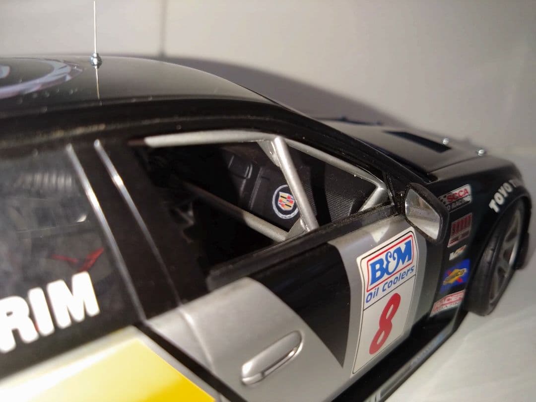 Cadillac ミニカー レーシングカー 1/18