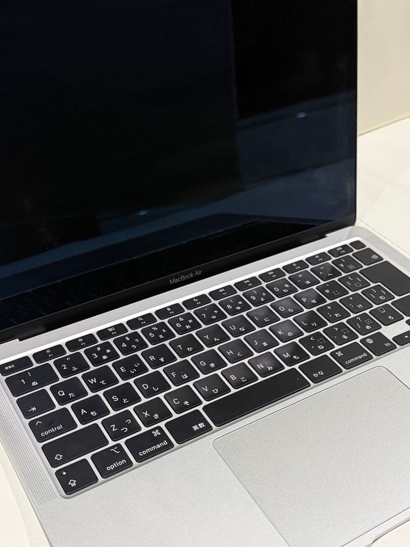 2月15日発送MacBook Air M1 8GB 13インチ
