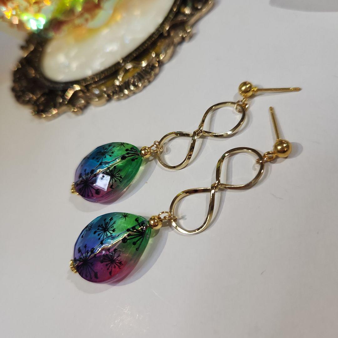 ハンドメイドピアス3228