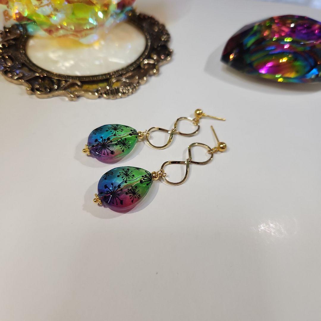 ハンドメイドピアス3228